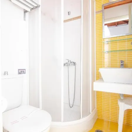 The Windmill Hotell *