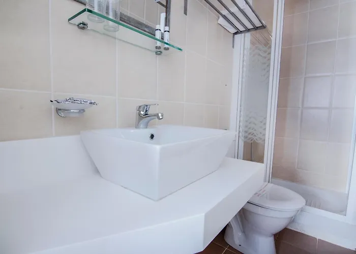 Hotel The Windmill Mitáta